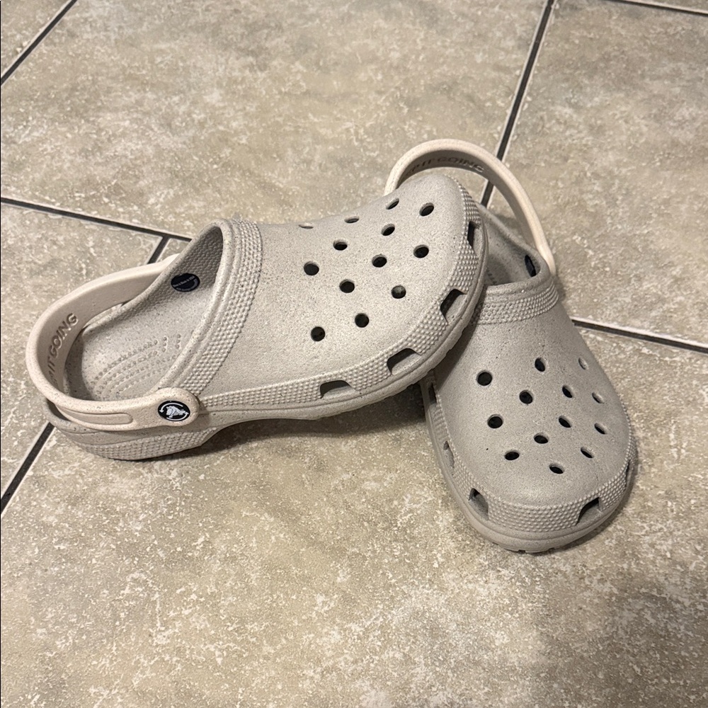 CROCS Light Gray/Oat Clogs